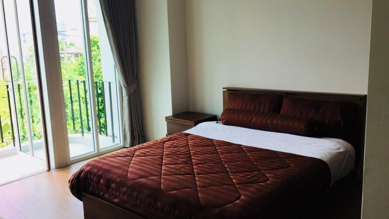 Teak Villa กรุงเทพมหานคร ภายนอก รูปภาพ